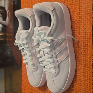 ADIDAS BRAND SIGNATURE WOMENS LIGHT GREEN "SKATEBOARDING" SNEAKERS SHOES SIZE 11